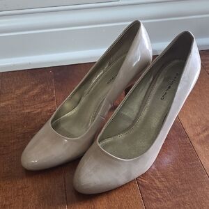Bandolino Women's Tan Pumps 9